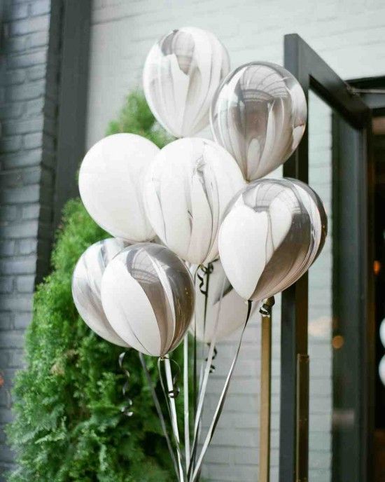 marble balloons for decorating a wedding