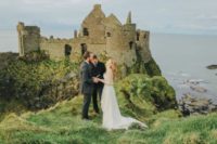 06 an elopement on the castle hills looks very spectacular and beautiful