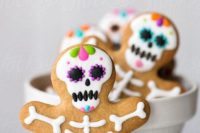 27 sugar skeleton cookies will be a great and fun dessert for your big day