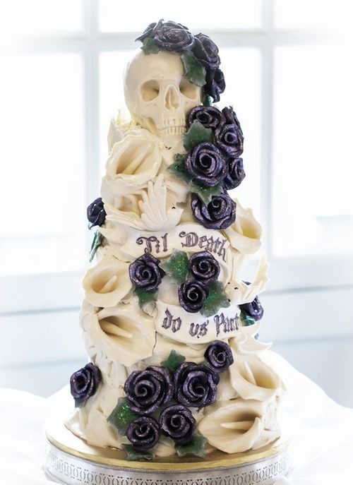 'Til Death Do Us Apart' wedding cake with black roses, callas and a skull