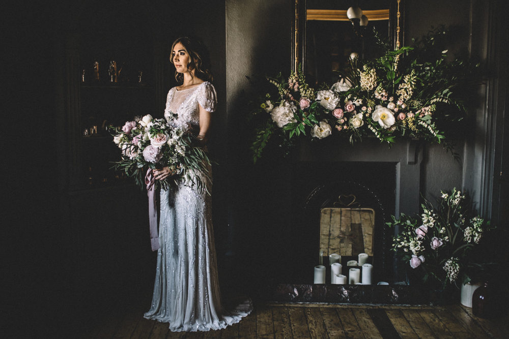 This dark romantic wedding shoot is inspired by trendy moody weddings and a dark color palette