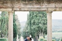 01 This wedding took place in an olive grove in Tuscany, it was intimate and inspired by Italian glam