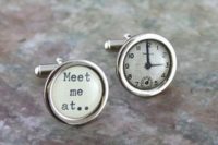 04 silver time cufflinks that will show your wedding ceremony time