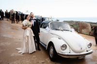 08 A retro car is ideal for a vintage chic wedding