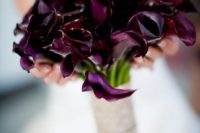 20 deep purple calla lilies are a timeless idea for any kind of wedding