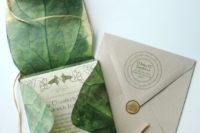 25 LOTR themed wedding invitations in a real leaf printed envelope – looks so wow