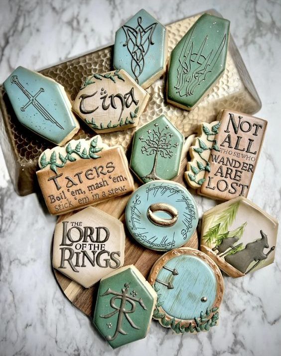 5 Classy Ways To Incorporate Lord Of The Rings Into Your Home Décor