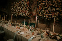 08 Luxurious emerald and mint touches and lots of blooms everywhere made the reception decadent and very refined