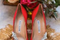 09 red suede embellished shoes by Manolo Blahnik for a sparkly touch