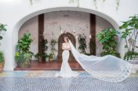 10 Get inspired by these gorgeous Galia Lahav’s gowns and veil and the gorgeous spaces of the shoot