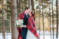 10 a plaid coverup for both of you to have amazing shots and feel cozy at the same time