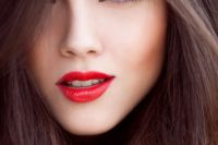 22 a bold lip is the best idea for a fall or winter bride, and red is classics