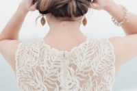 29 beautiful back detailing reminds of the frozen windows in the winter