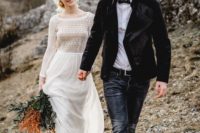 04 a boho-inspired wedding dress with a scoop neckline, a boho lace bodice and a flowy skirt, brown leather boots for comfy travelling