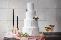 10 Pure elegance and perfection is what characterizes this gorgeous brunch wedding shoot