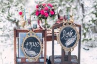 19 creative chalkboard wedding chair signs made with refined vintage frames are a unique idea