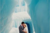 21 getting married in an ice castle is another cool idea for a winter wedding, it will be very memorable