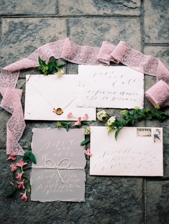 grey and cream wedding stationery suite with a raw edge looks very chic and cute