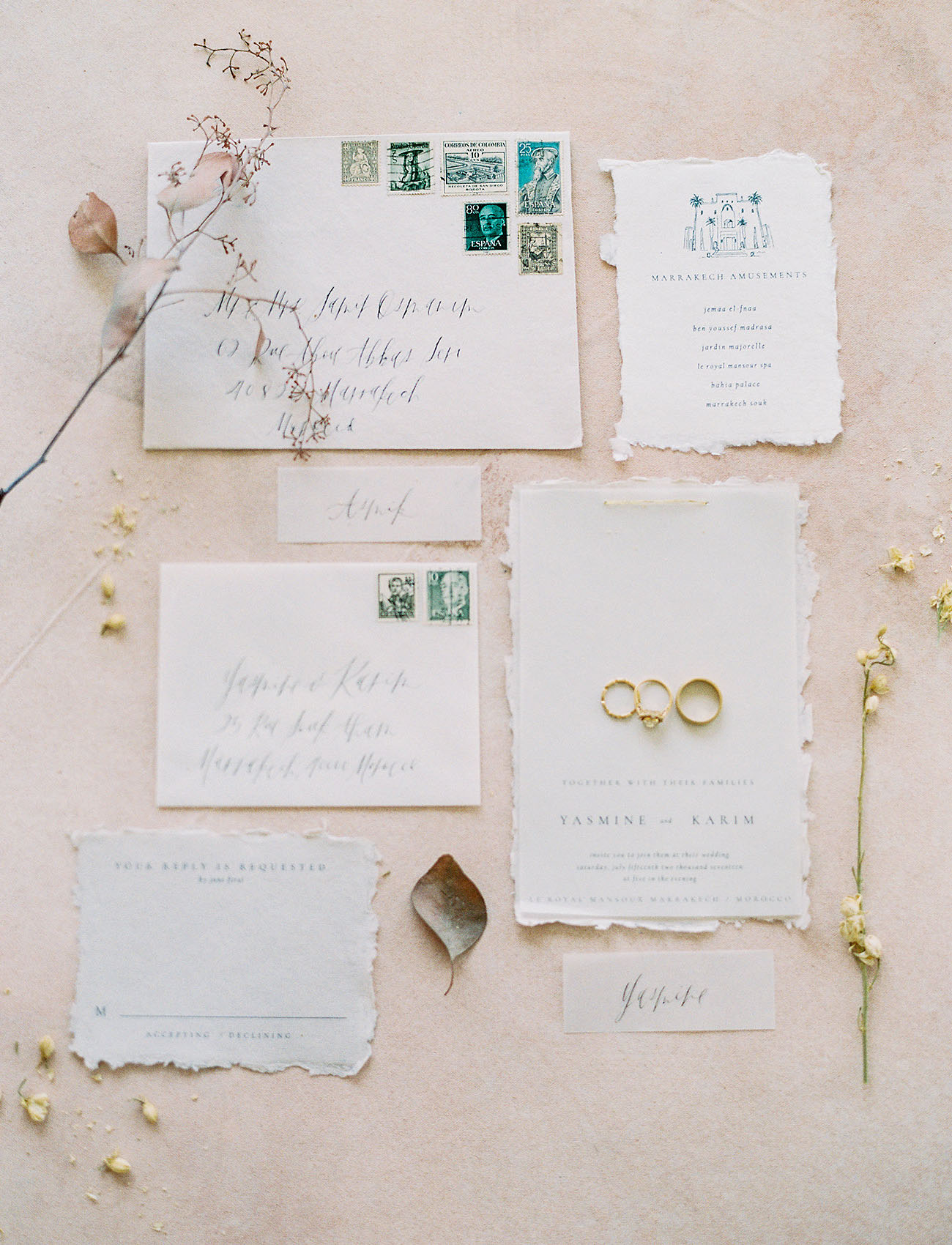 The wedding stationery with a raw edge looks neutral and very soft
