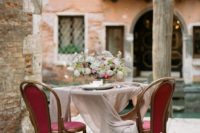05 have a romantic dinner right on a porch in Venice to enjoy the looks of the ancient city
