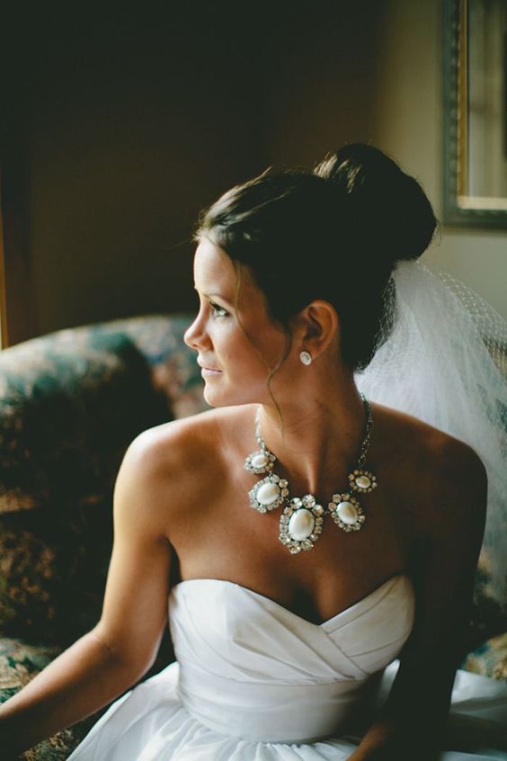 a fabulous rhinestone and wwhite gem necklace for s trapless neckline wedding dress
