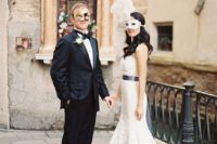 19 if you are getting married during the carnival time, add masks to your attire to celebrate this special time