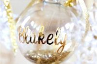 20 spread some holiday cheer with personalized ornament place cards