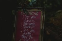 09 Look at this gorgeous marsala wedidng sign with calligraphy