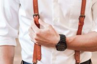 14 brown leather suspenders for a vintage groom’s look