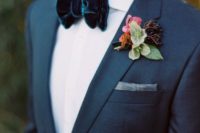 28 highlight your suit with a velvet bow tie of a deeper shade, for example, dark blue like here