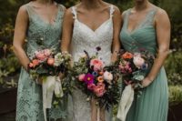 04 The bridesmaids were wearing mismatching green dresses with various detailing