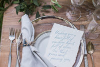 06 The tablescape also blended old and new – vintage flatware, modern chargers and a lush centerpiece