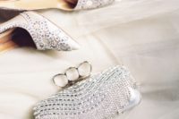 04 embellished shoes and a super sparkly embellished wedding clutch to bling