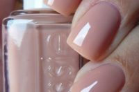 25 dusty pink nails are a chic option for those who are looking for nude manicures