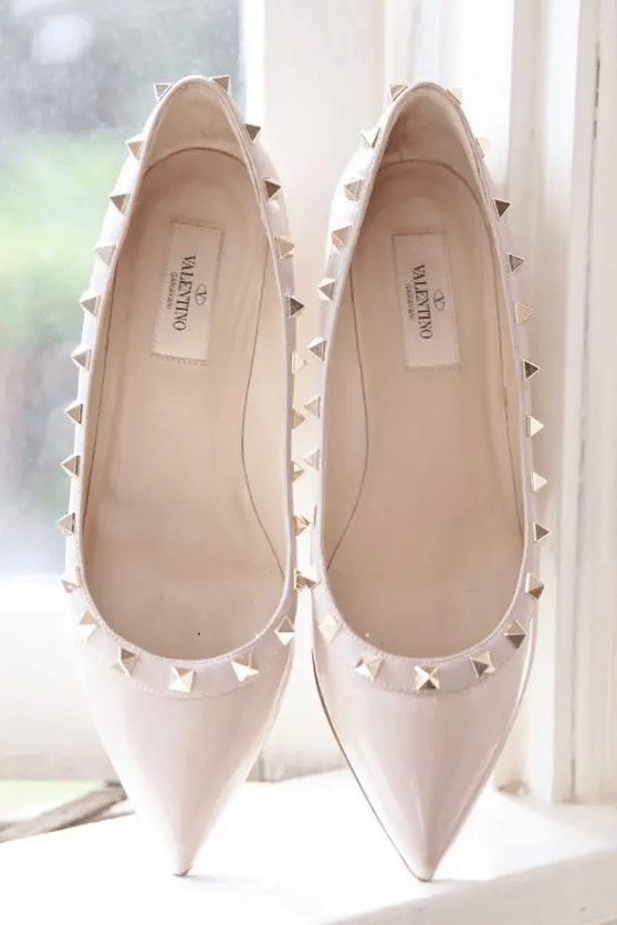 spike neutral Valentino wedding flats look chic and fit not only weddings