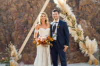 01 This bold wedding shoot is a boho one, with edgy and trendy touches and bright colors