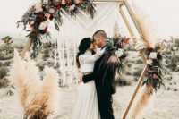 01 This gorgeous boho desert wedding shoot is full of trends and edgy details that you may steal for your own nuptials