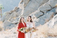 01 This gorgeous eclectic wedding took place in a resort located in desert hills and was filled with boho touches