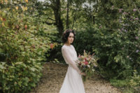 01 This rural chic wedding shoot in Ireland showed the natural beauty of the region, trendy details and handmade tocuhes