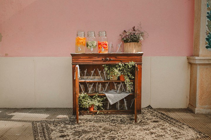 Rustic cuteness was everywhere, look at this wedding drink bar