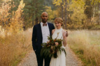 01 This moody fall wedding shoot is inspired by the season itself and there are a lot of textures and eye-catchy touches