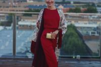 02 a red jumpsuit, a floral Kimono, a gold clutch and blue shoes for a super chic look