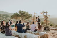 06 A romantic sunset ceremony at a boho camp – what can be better for a free-spirited couple