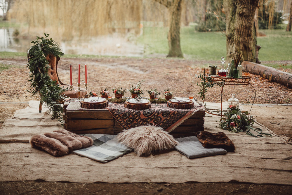 This boho chic meets rustic wedding shoot is a great source of inspiration