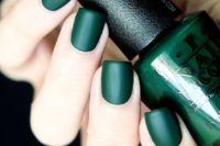 02 matte forest green wedding nails are a stunning and bold idea to embrace the fall