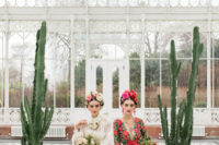 03 The second bridal look was with a vintage off-white lace dress with long sleeves, a neutral floral crown and bouquet