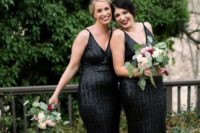 06 black sequin sheath maxi bridesmaids’ dresses with V-necklines for a touch of glam