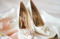 06 creamy pointed toe heavily embellished wedding shoes for a bright touch