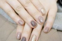 20 taupe and grey nails with a couple of gold glitter ones is a delicate yet shiny idea for a fall wedding