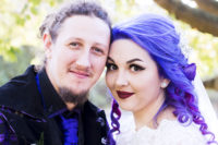 01 This couple decided to go for a Halloween wedding inspired by Tim Burton movies and with distinct fall touches